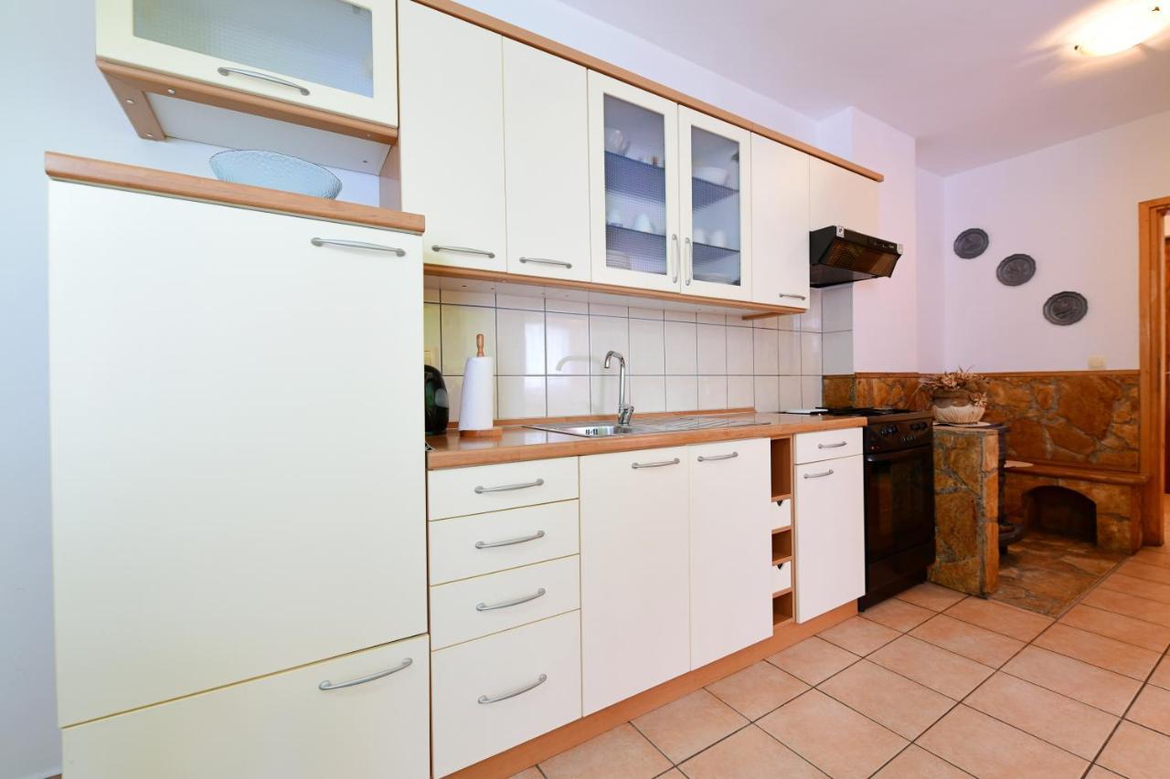 Apartments Alan Saborsko Εξωτερικό φωτογραφία