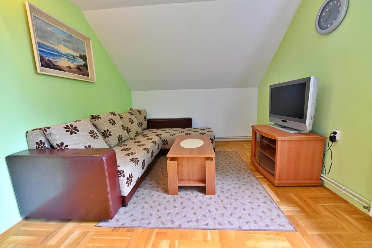 Apartments Alan Saborsko Εξωτερικό φωτογραφία